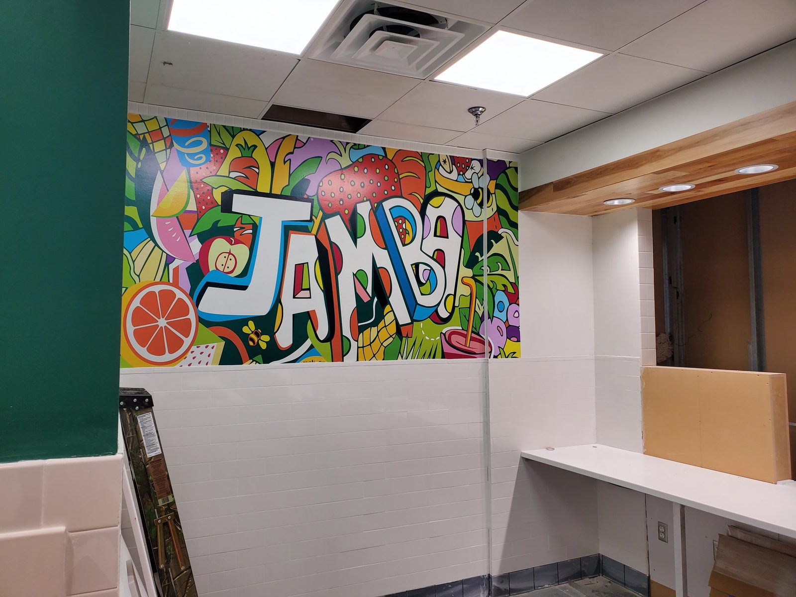 Jamba tropical interior mural install